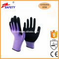 Flexible Arbeit lila Nylon gestrickte Liner Black Palm Foam Latex Handschuhe